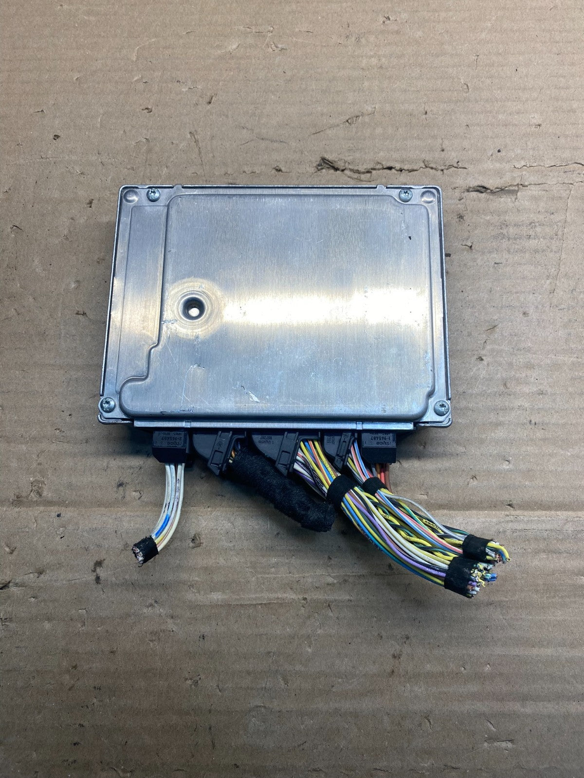 2006 to 2007 Bmw 550i 750i Engine Computer ECU Control Module ECM AF4010 DW1