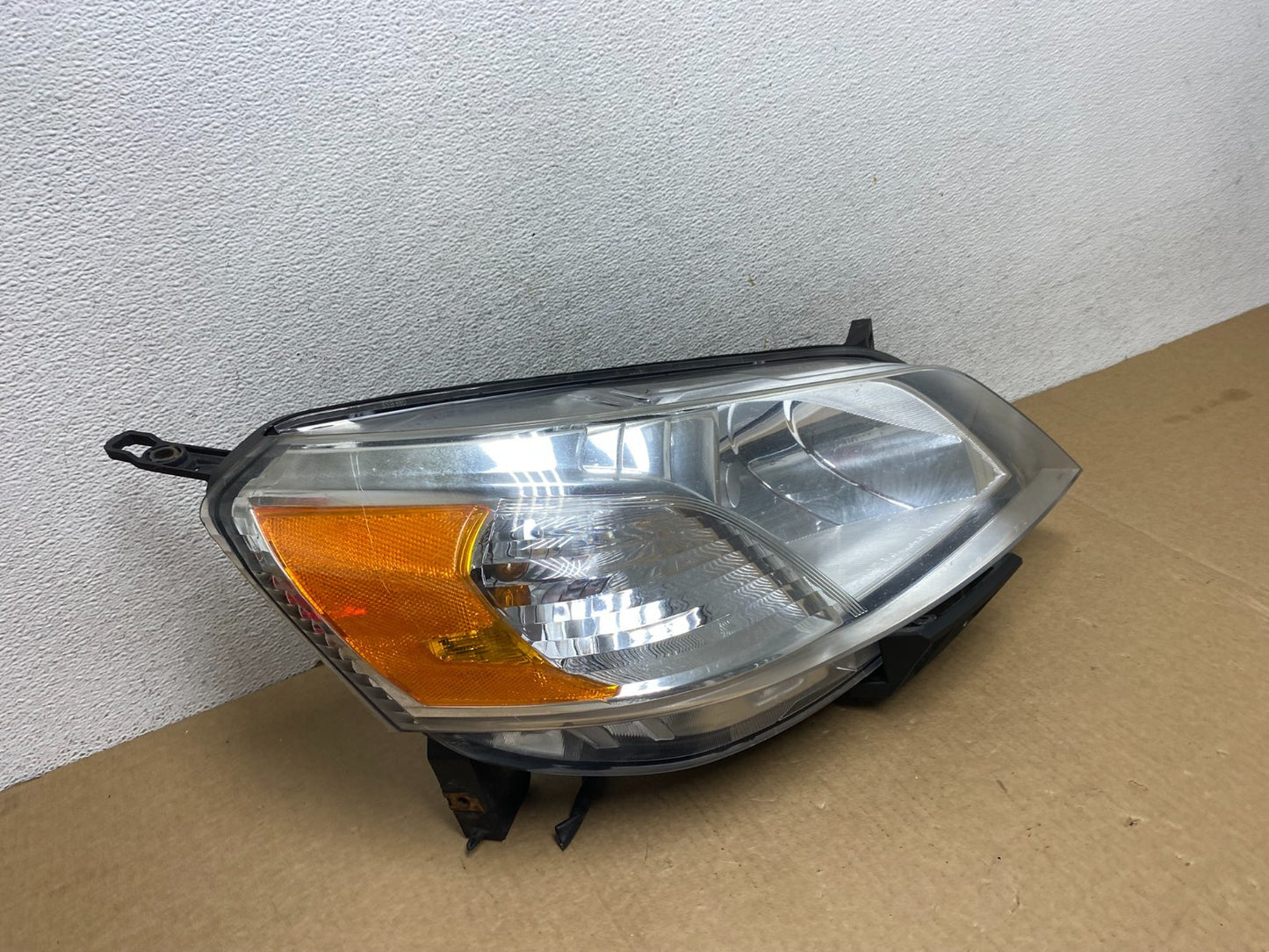 2013 to 2021 Nissan NV200 Right Passenger RH Halogen Headlight AF9530 DW2
