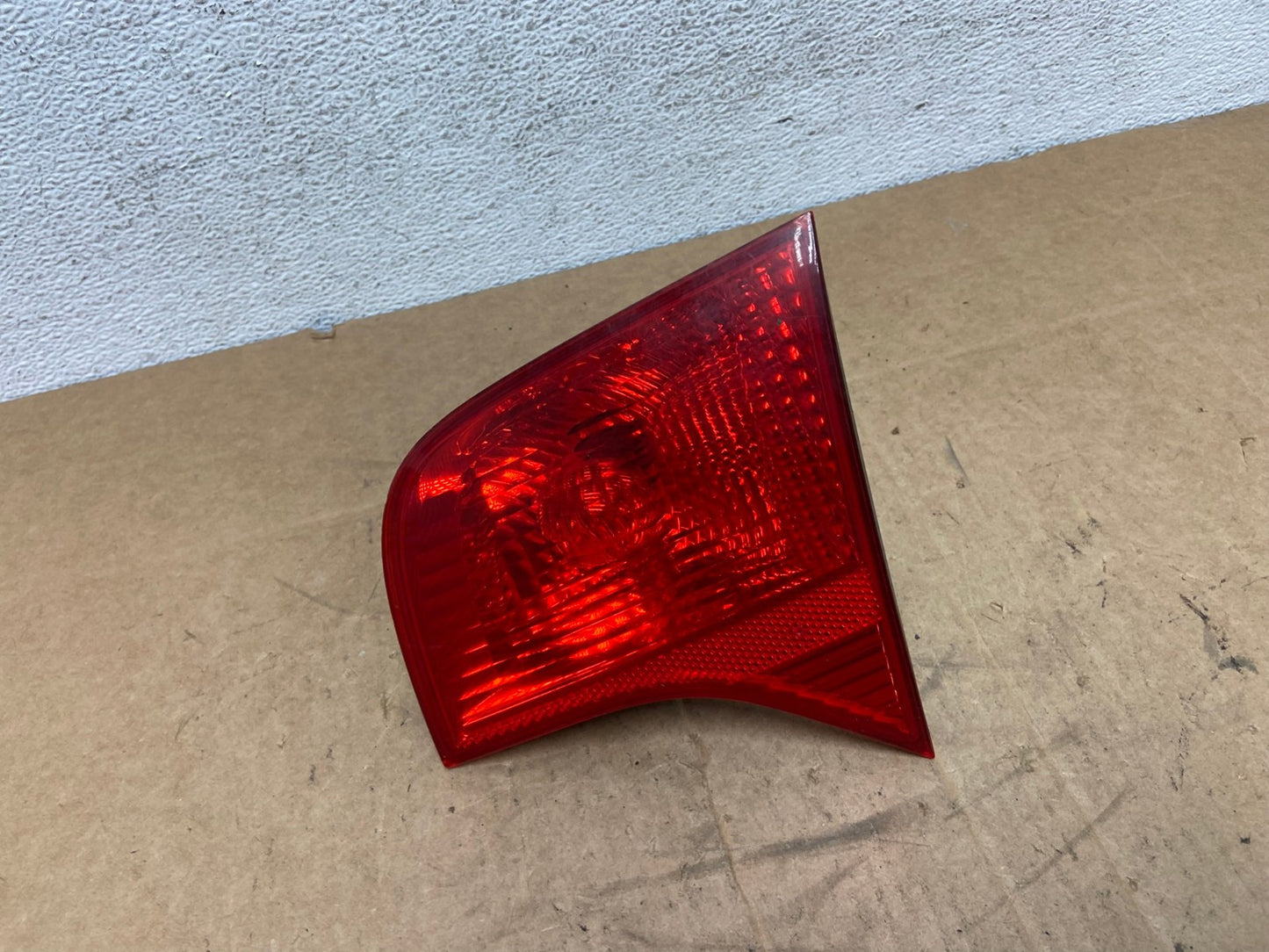 2004-2008 Audi A4 Sedan Right Passenger RH Side Inner Tail Light AD6317 LK0