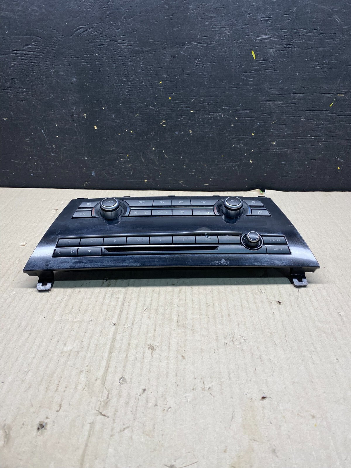 2012-2016 BMW F12 640i M6 Heater Ac Climate Radio Stereo Control OEM o1700 DG3
