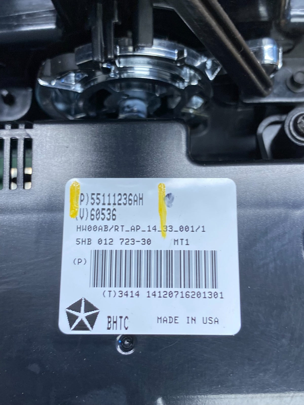 2011-2016 Chrysler Town Country Climate Control Panel Center Dash Trim AD1877 DG6