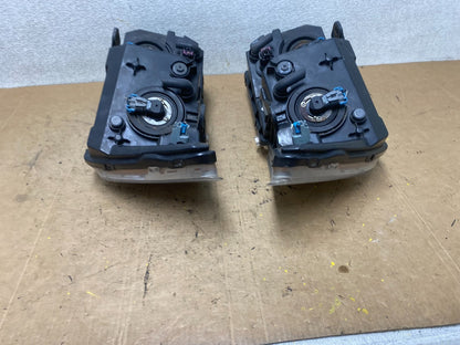 2009 to 2017 Dodge Journey Headlights Left+Right Set Halogen T5222 DW14