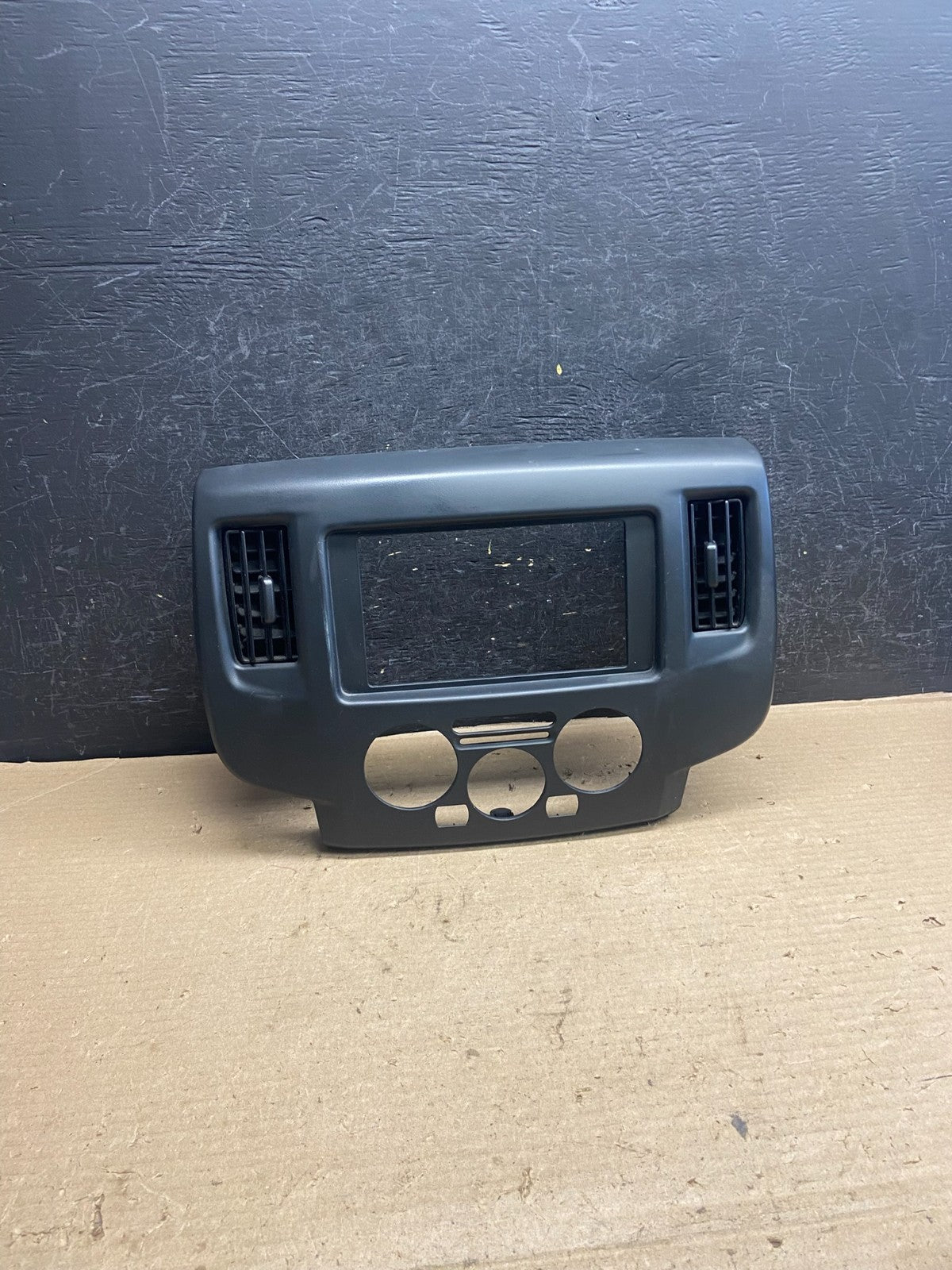 2013-2021 Nissan NV200 Center Console Radio Climate Control Air Vent AH5386 DG0