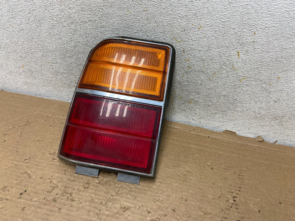 1986 Oldsmobile Delta 88 Eighty Eight Left Driver LH Side Tail Light ah9206 DG2
