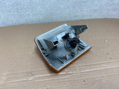 1995 - 1999 Land Range Rover Left Driver Front Corner Light Turn Signal AB12684