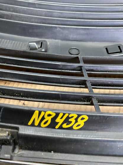 2009 to 2010 Dodge Journey Front Upper Grill Grille N8438 DG7