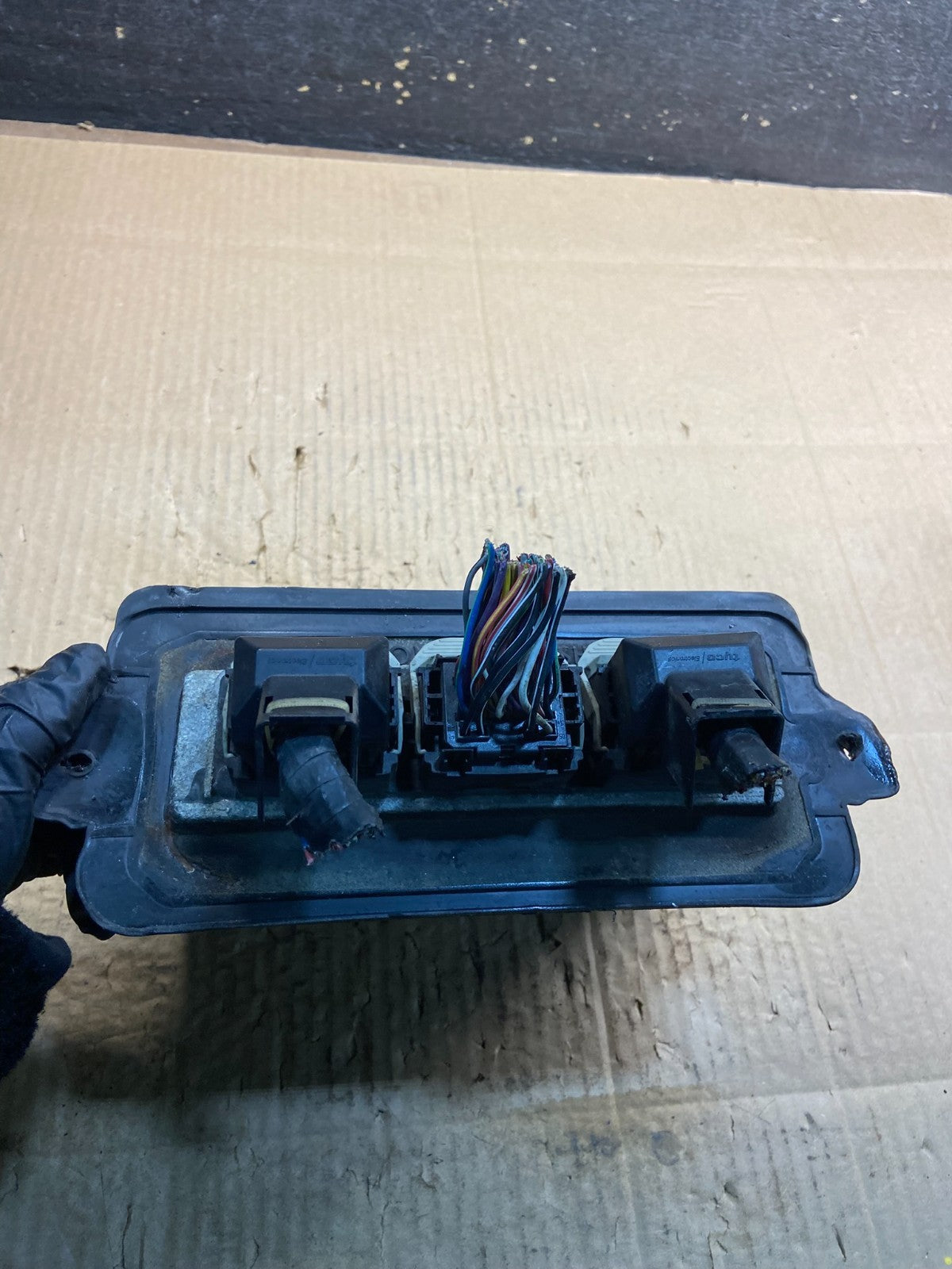 2005 Ford Explorer Mountaineer 4.0L Engine Control ECU Computer Module y3699  DG2