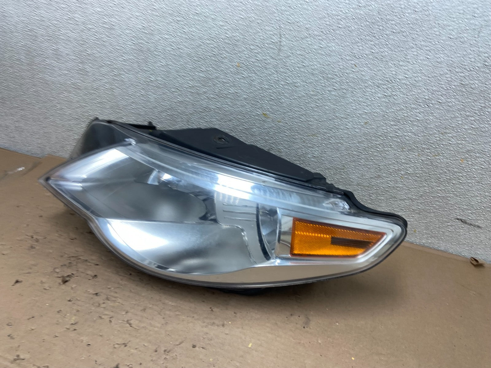 2009 - 2012 Volkswagen CC Left Driver Lh Side Headlight Halogen Oem AB0221 DW1