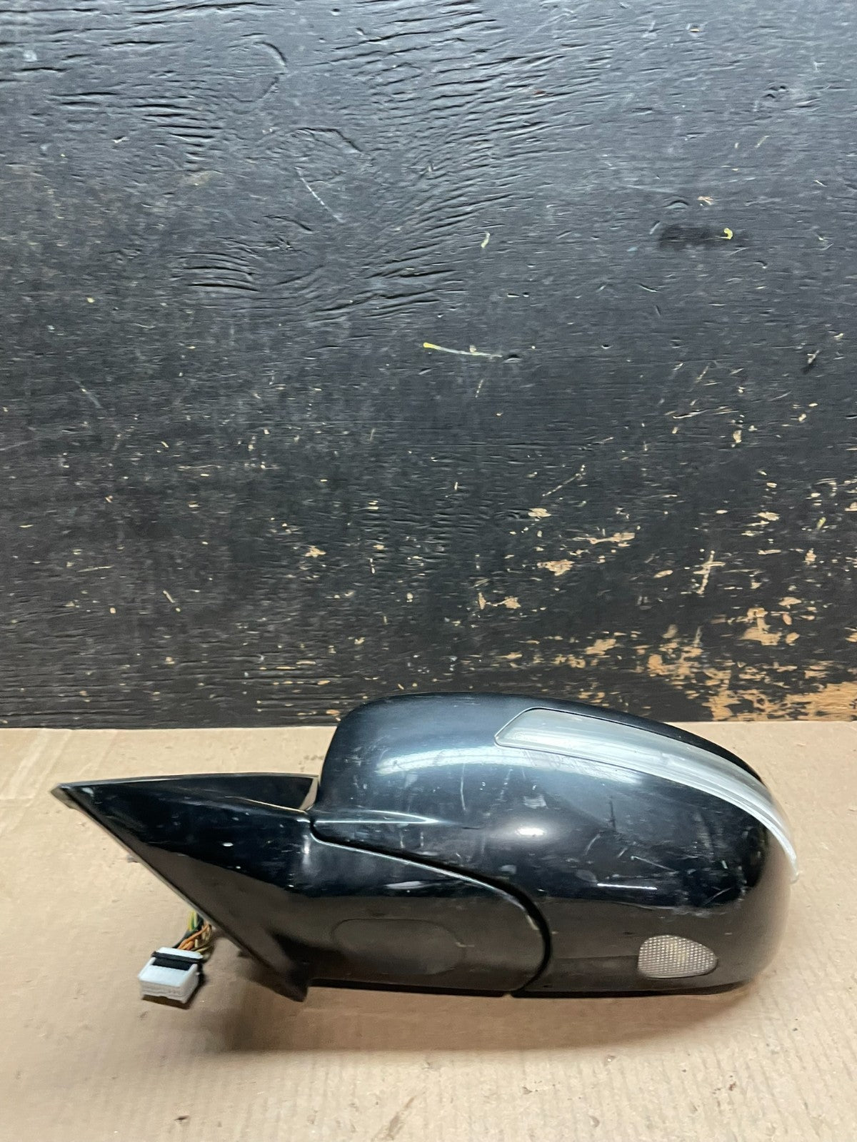 2009 to 2014 Hyundai Genesis Sedan Left Driver Turn Signal Door Mirror AA2012 MS3