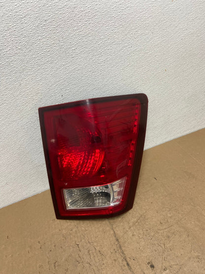 2007 to 2010 Jeep Grand Cherokee Right Passenger Tail Light AC7291 LK2