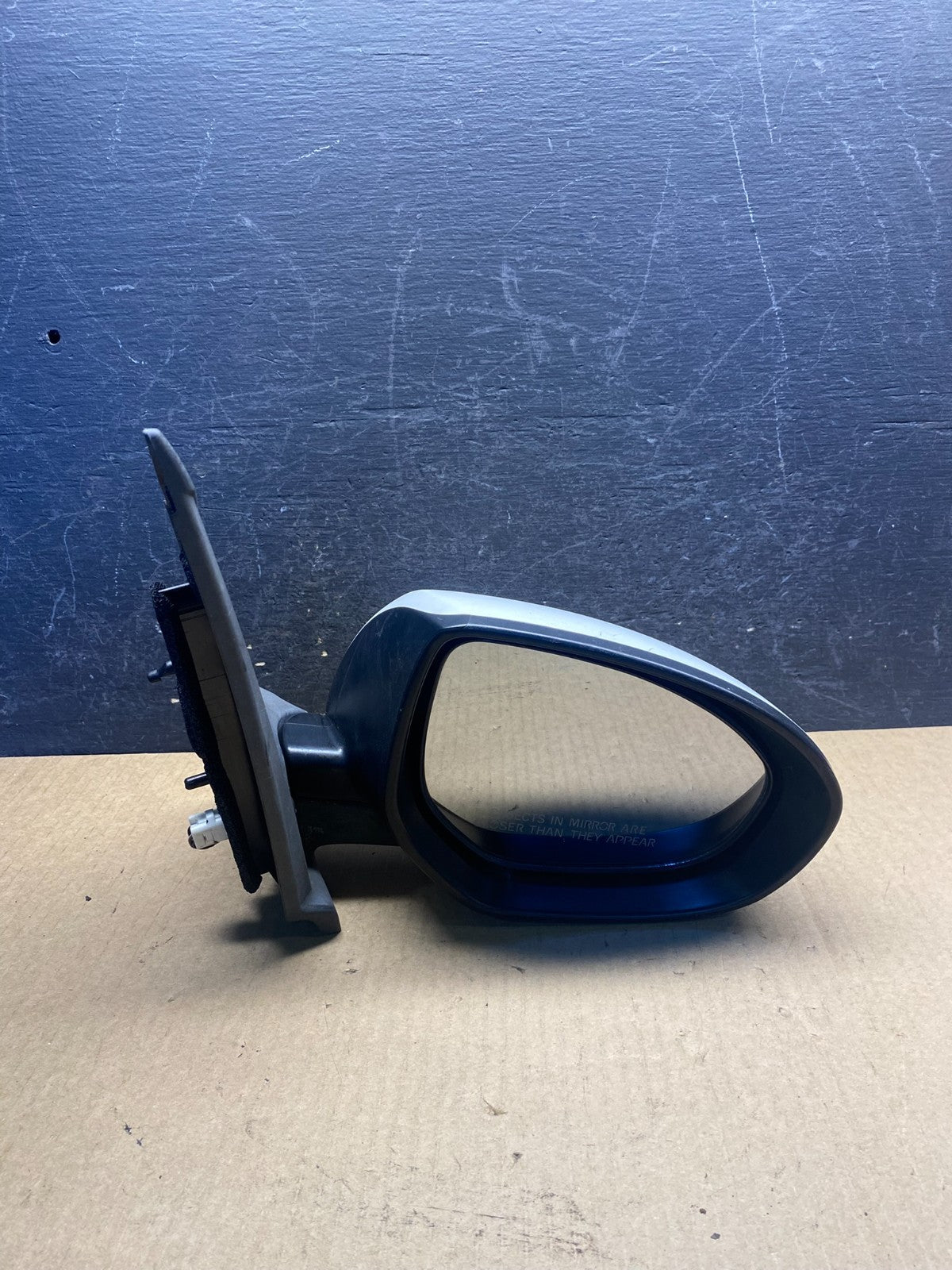 2011 to 2014 Mazda 2 Right Passenger Side View Mirror Power AG6180 DG7