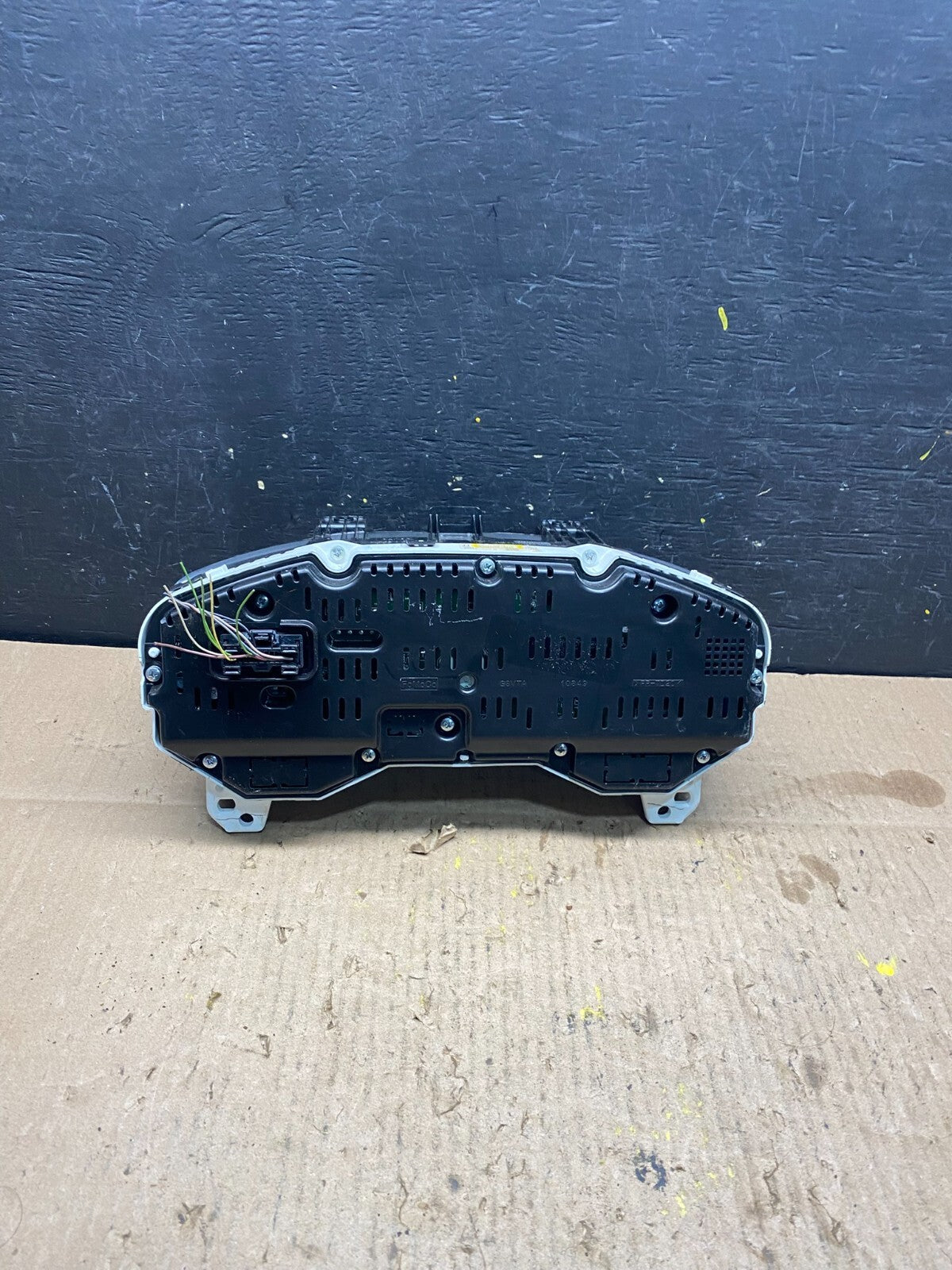2013 to 2016 Ford Fusion Speedometer Gauge Cluster M8020 PS4
