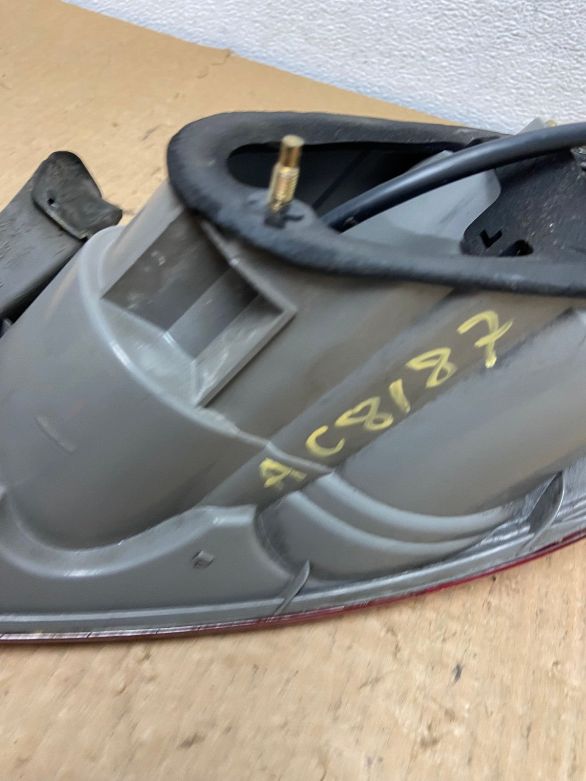 2003 - 2005 Mazda 6 Left Driver LH Side Tail Light AC8187 LK6