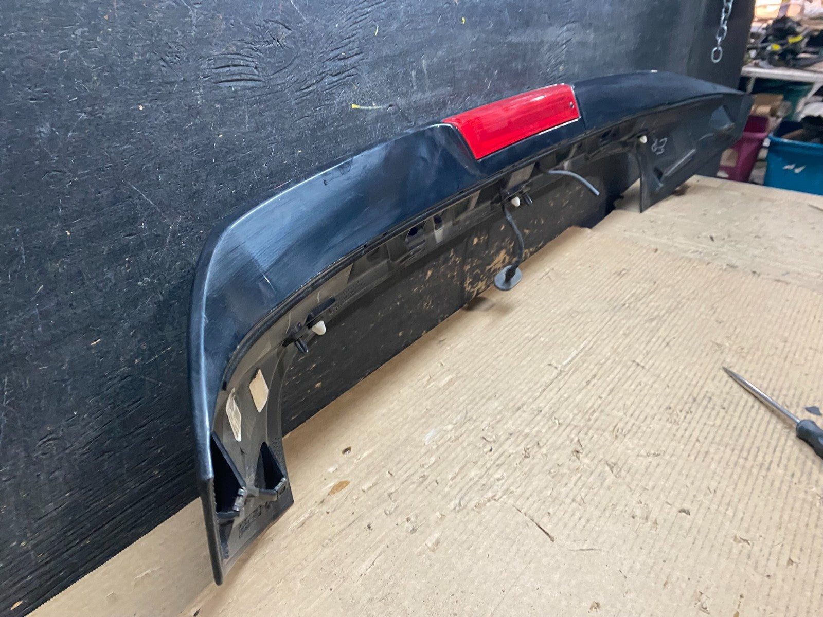 2011 to 2013 Ford Fiesta 5 Hatchback Rear Trunk Spoiler Oem V7228 DG11