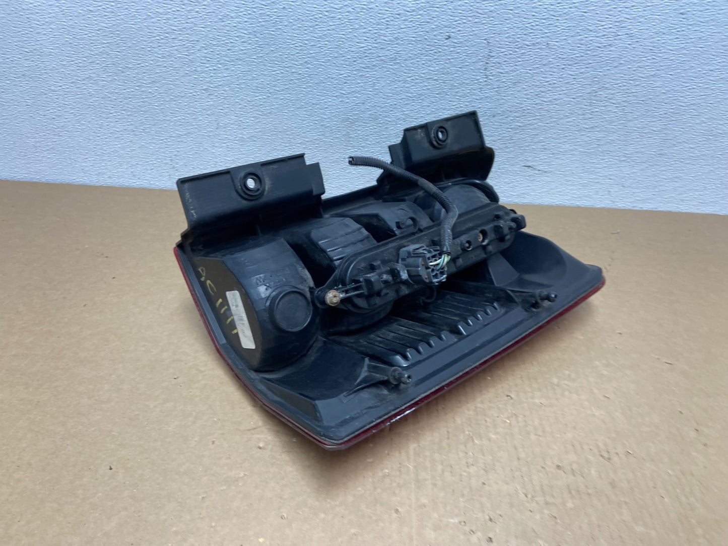 2008 to 2012 Jeep Liberty Left Driver Side Lh Tail Light OEM AC1111 DW4