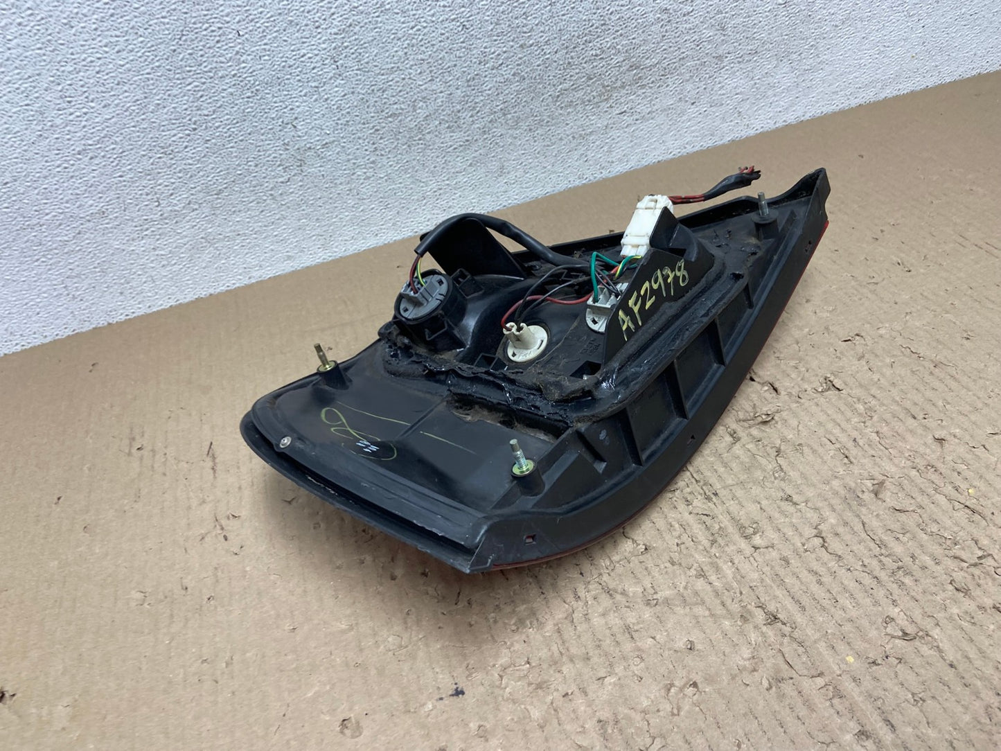 2000 to 2001 Nissan Altima Tail Light Right Passenger Rh Side AF2978 LK5