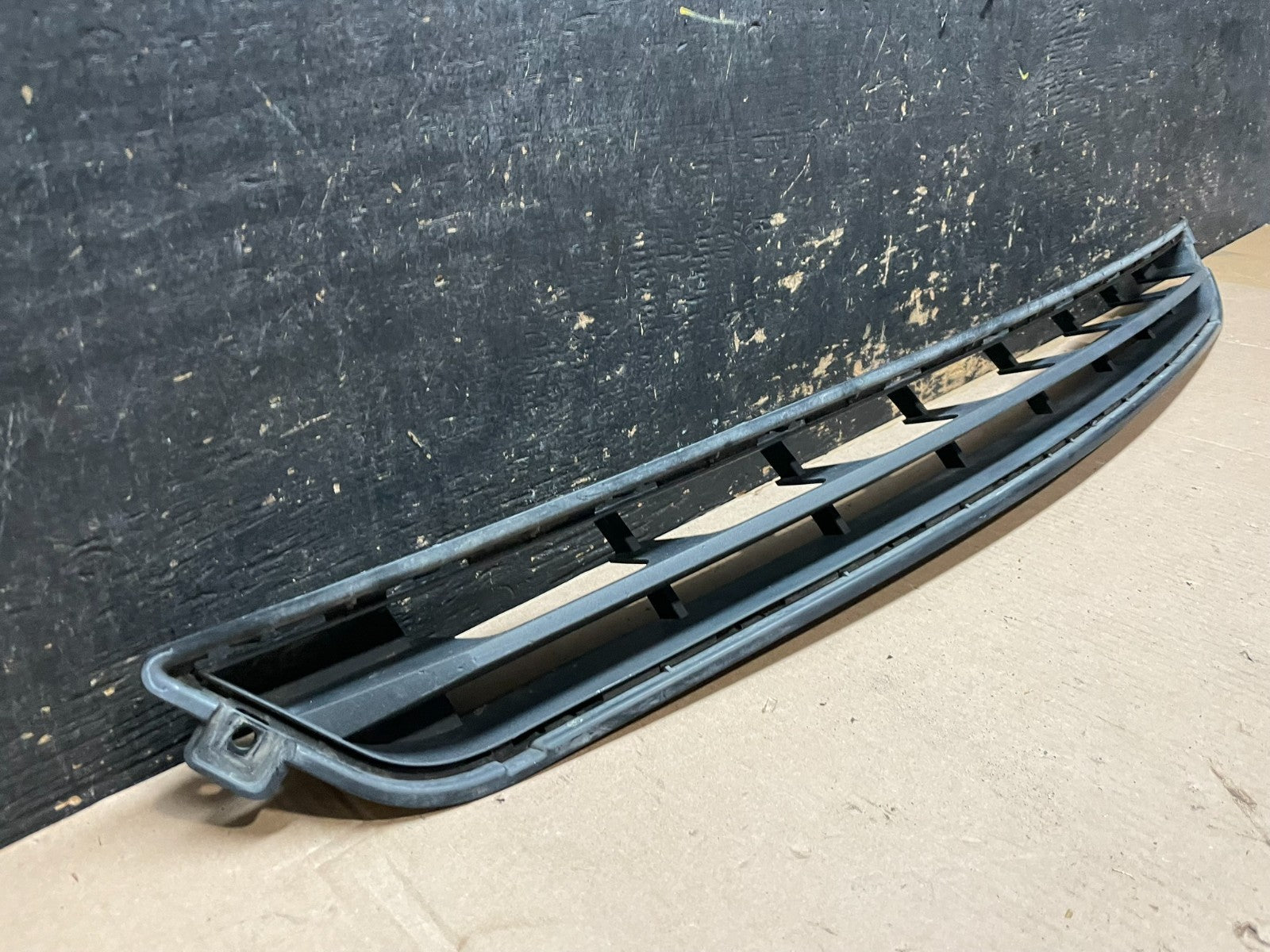 2013 2014 2015 GMC Acadia Front Lower Cover Grill Grille Oem AA1979 DG1