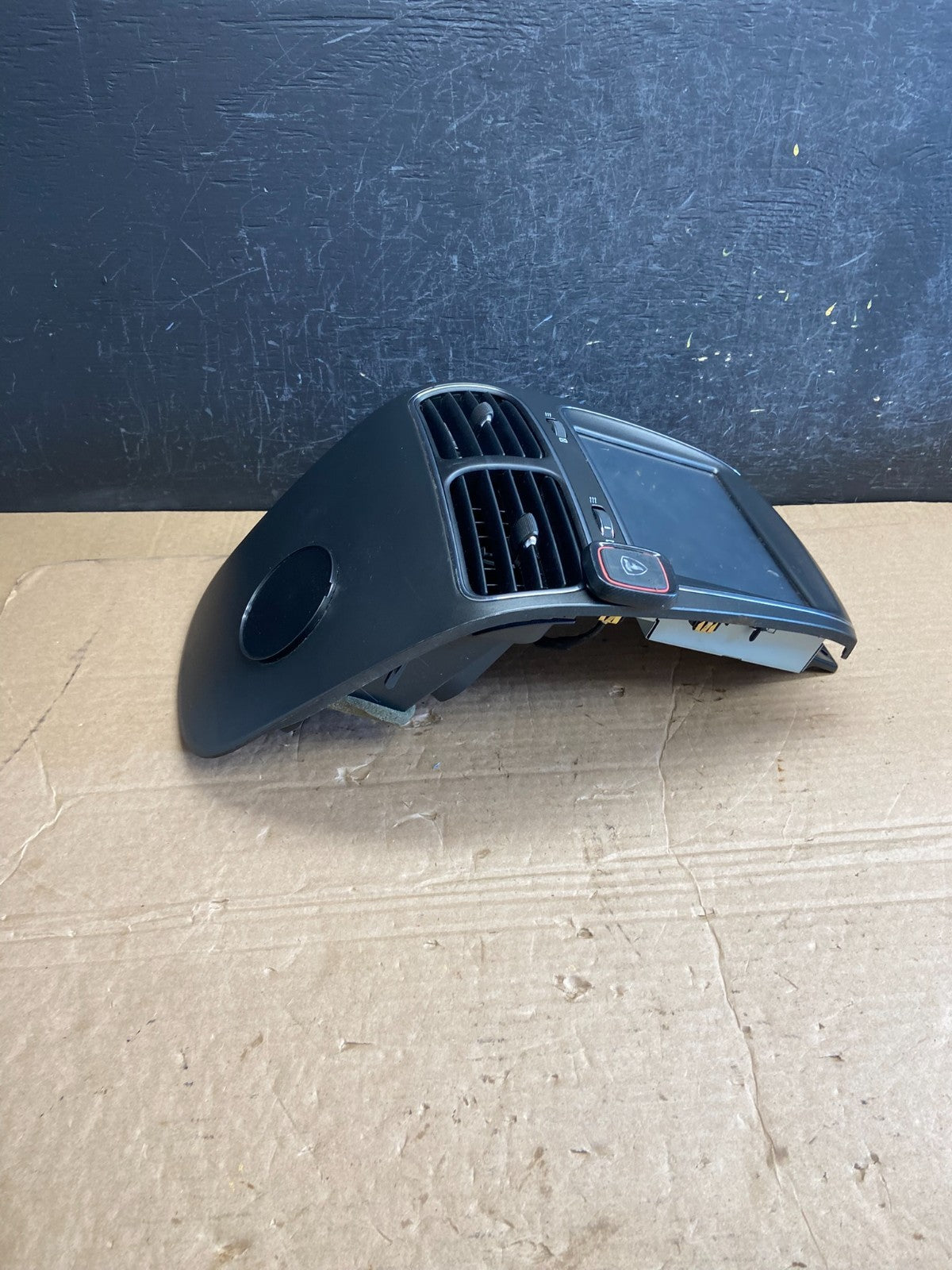 2011 to 2019 Dodge Journey 8.4 Radio Display Screen Air Vents AF1984 DG1