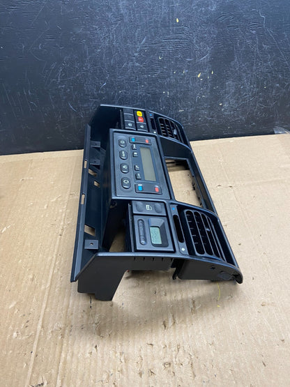 1999-2003 Land Rover Discovery Heat AC Air Vent Switch Climate Control AD2272 DG2