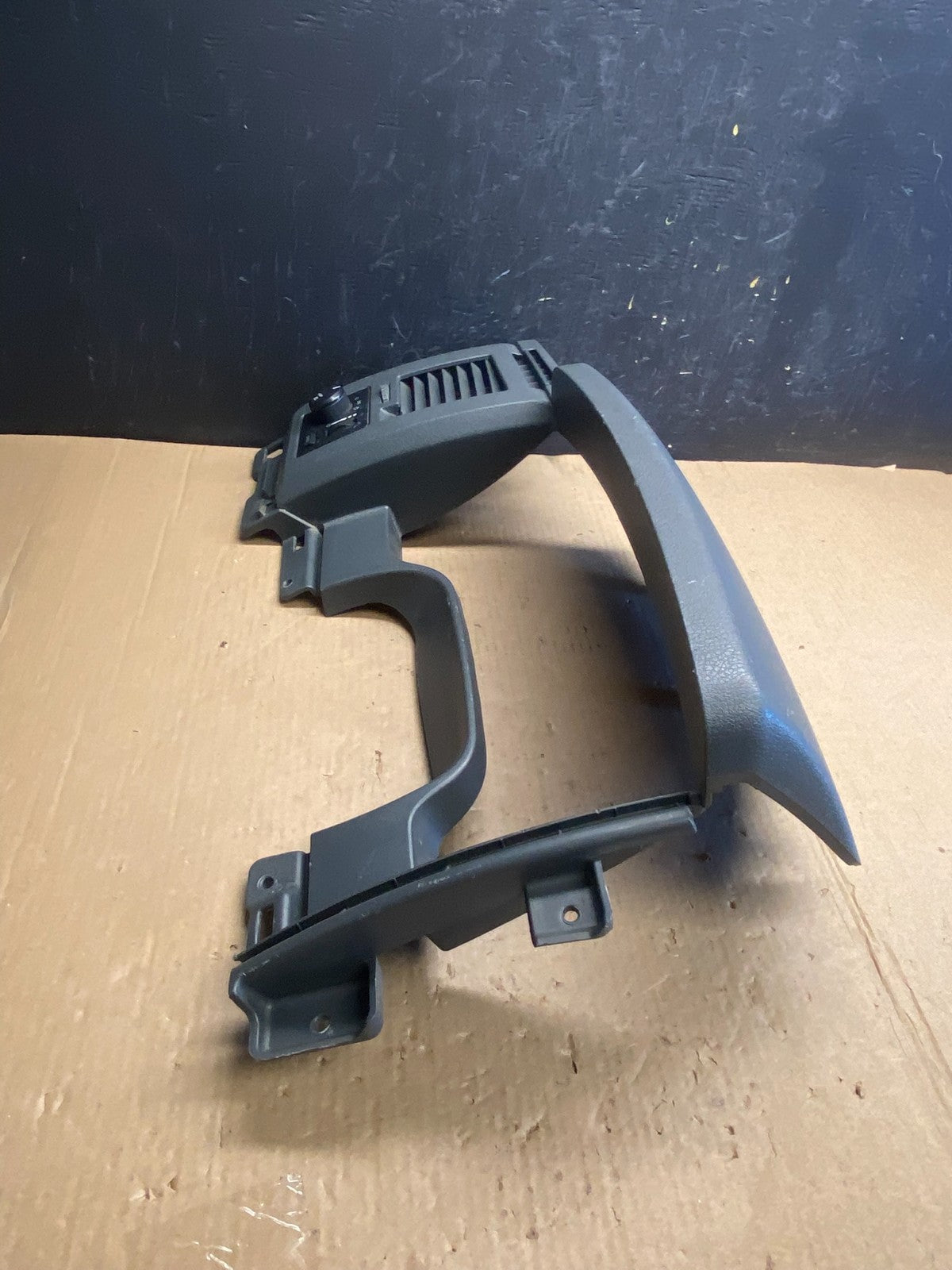 2006 to 2008 Dodge Ram 1500 Speedometer Bezel Trim Cluster Instrument AE4447 DG1