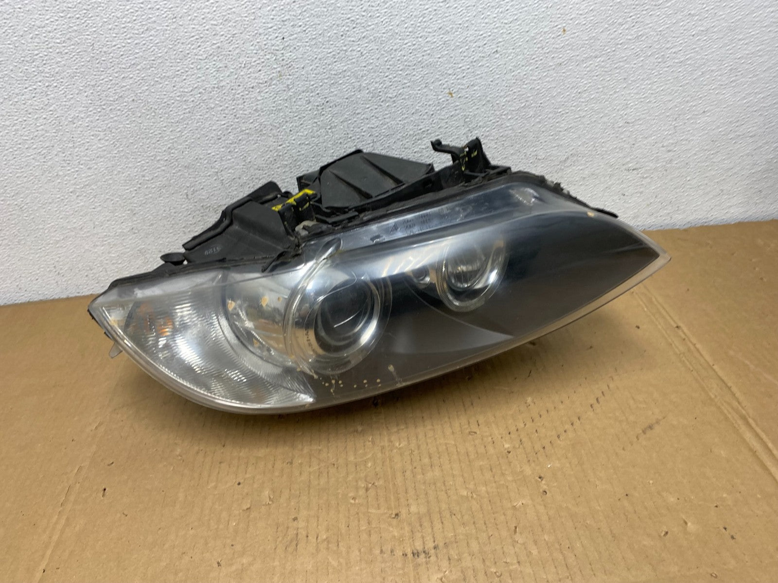 2007-2010 BMW 3-Series Coupe 335i Right Passenger Headlight Xenon HID AD0874 DW0