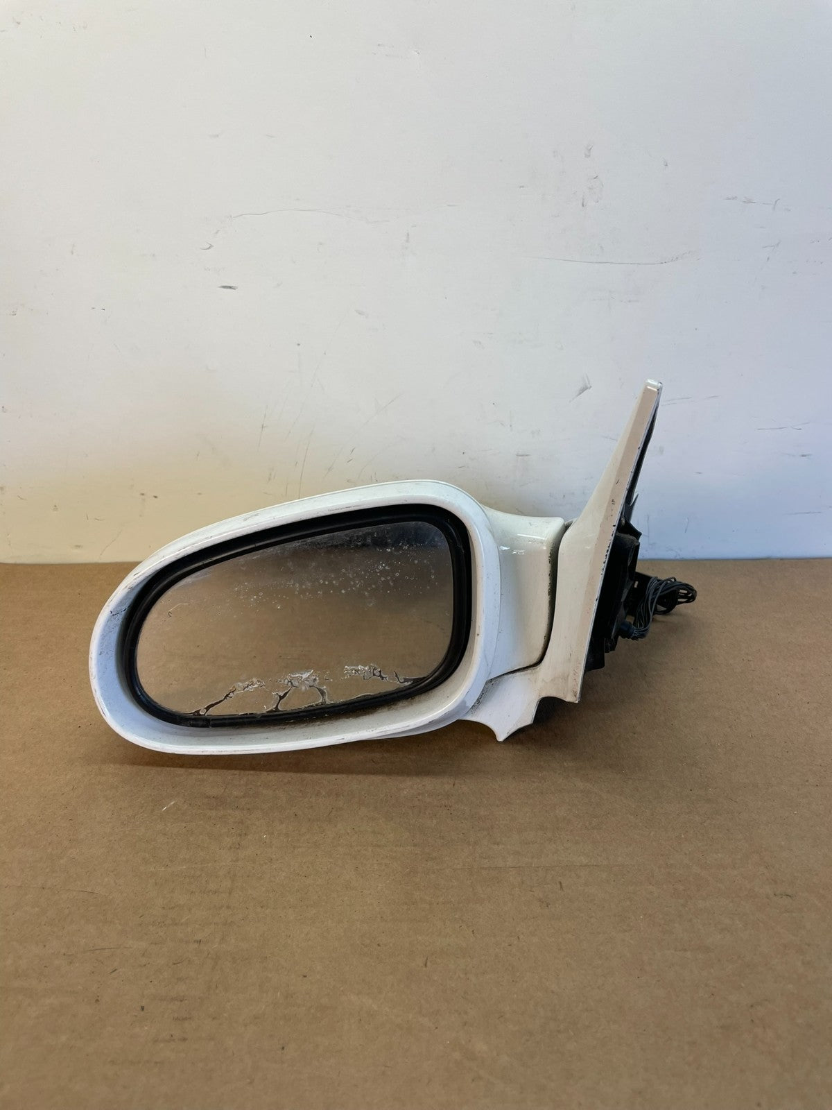 2000 to 2003 Mercedes CLK 320 430 Left Driver LH Side View Mirror AF8616 DG10