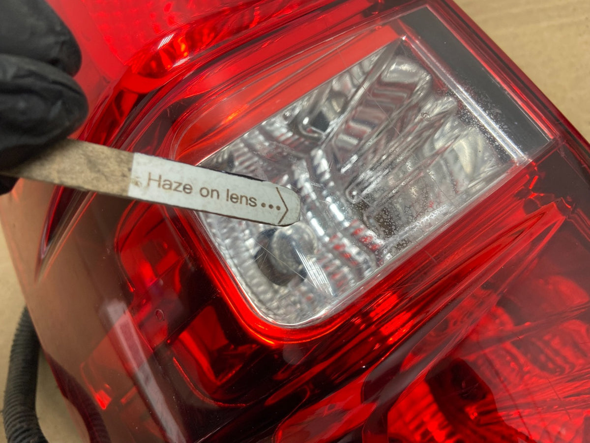 2008-2014 Chevrolet Tahoe Suburban Driver Lh Left Side Tail Light AH4453 DW4