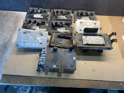Mix of 10 Dodge ECM Engine Computer Module AH46210