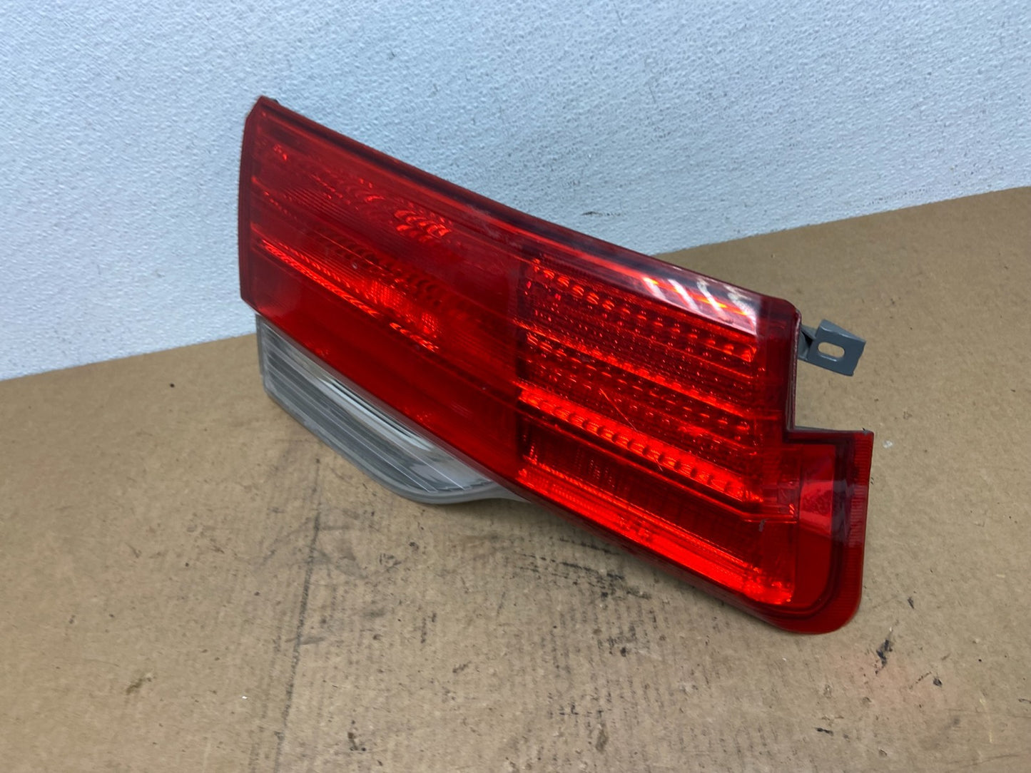 2008 to 2010 Honda Odyssey Left Driver LH Side Tail Light Inner Oem AC3151 DW1