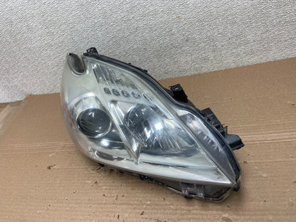 2010 - 2011 Toyota Prius Right Passenger Rh Halogen Headlight OEM AB1098 DW1