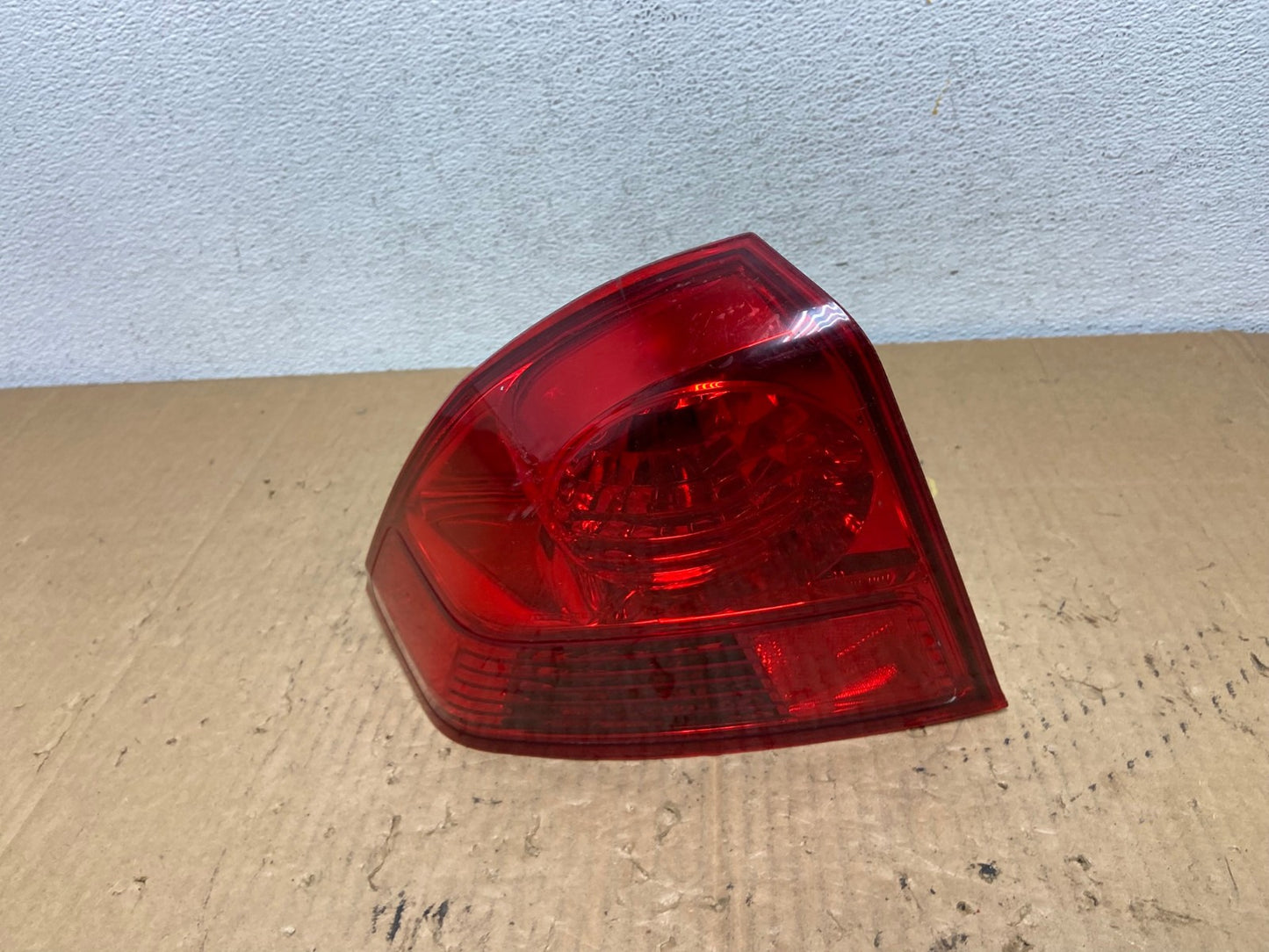 2003 2004 2005 Honda Civic Sedan Left Driver LH Side Tail Light AD2411 LK0