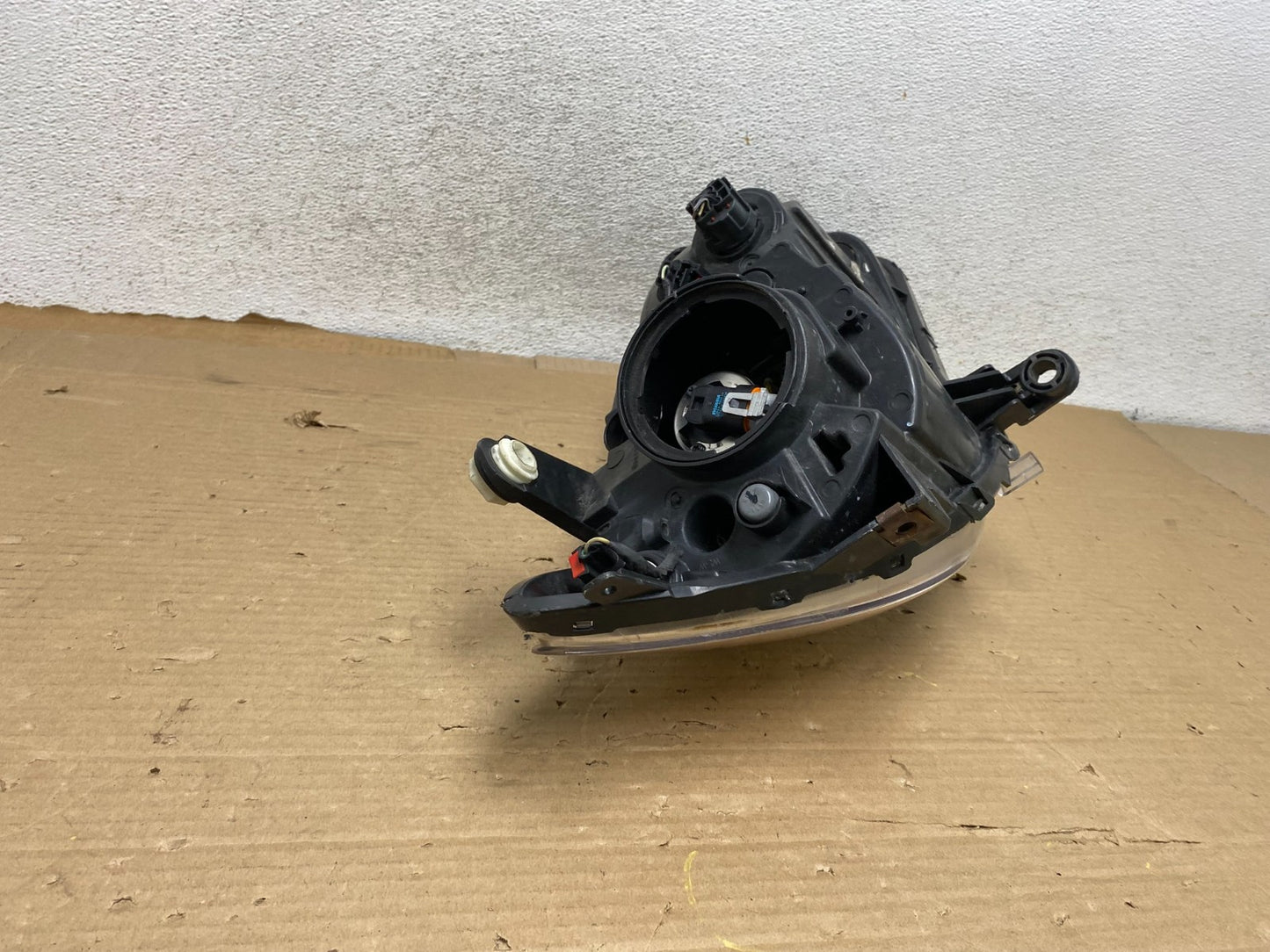 2011 2012 2013 2014 Chrysler 200 Left Driver Lh Side Headlight AG8215 DW7