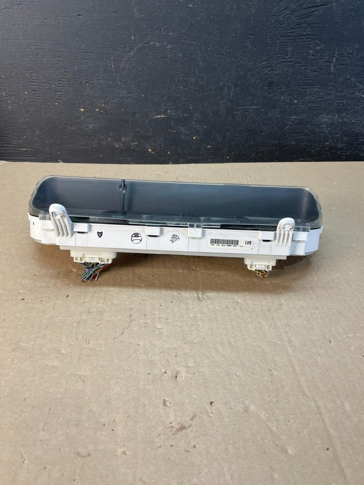 2005 2006 Toyota Tundra Speedometer Cluster Gauge AE3327 DG7