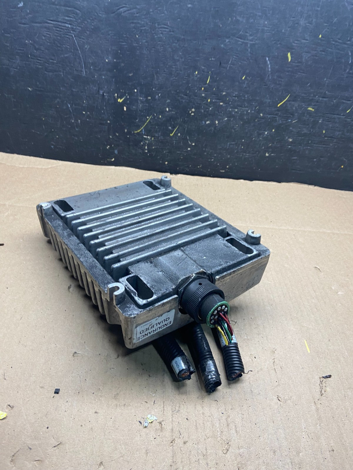 Vanner 70-100 Battery Equalizer 100 Amp 24 Volt Input to 12 Volt Output T1908 PS3