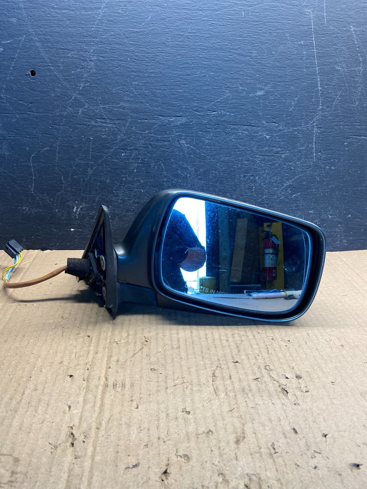 2003 to 2005 Subaru Forester Right Passenger Side Door Mirror AE2380 DW9