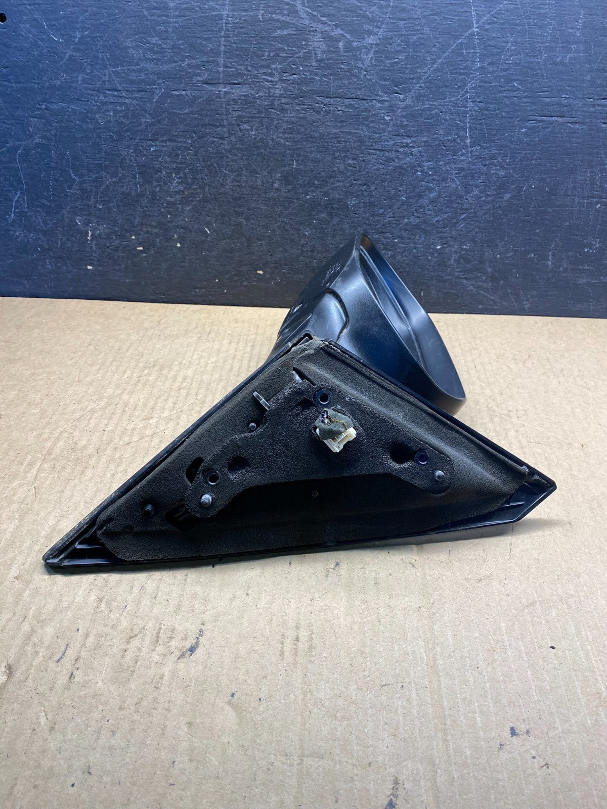 2004 to 2009 Mazda 3 Left Driver LH Side View Door Mirror AG7154 DW4