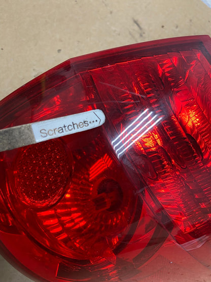 2006 - 2010 Toyota Sienna Right Passenger Side Tail Light AF8064 DW3