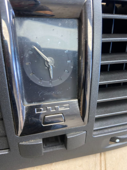 2006 to 2011 Cadillac DTS Dash Center Air Vent Heater Bezel ae4010 DG1