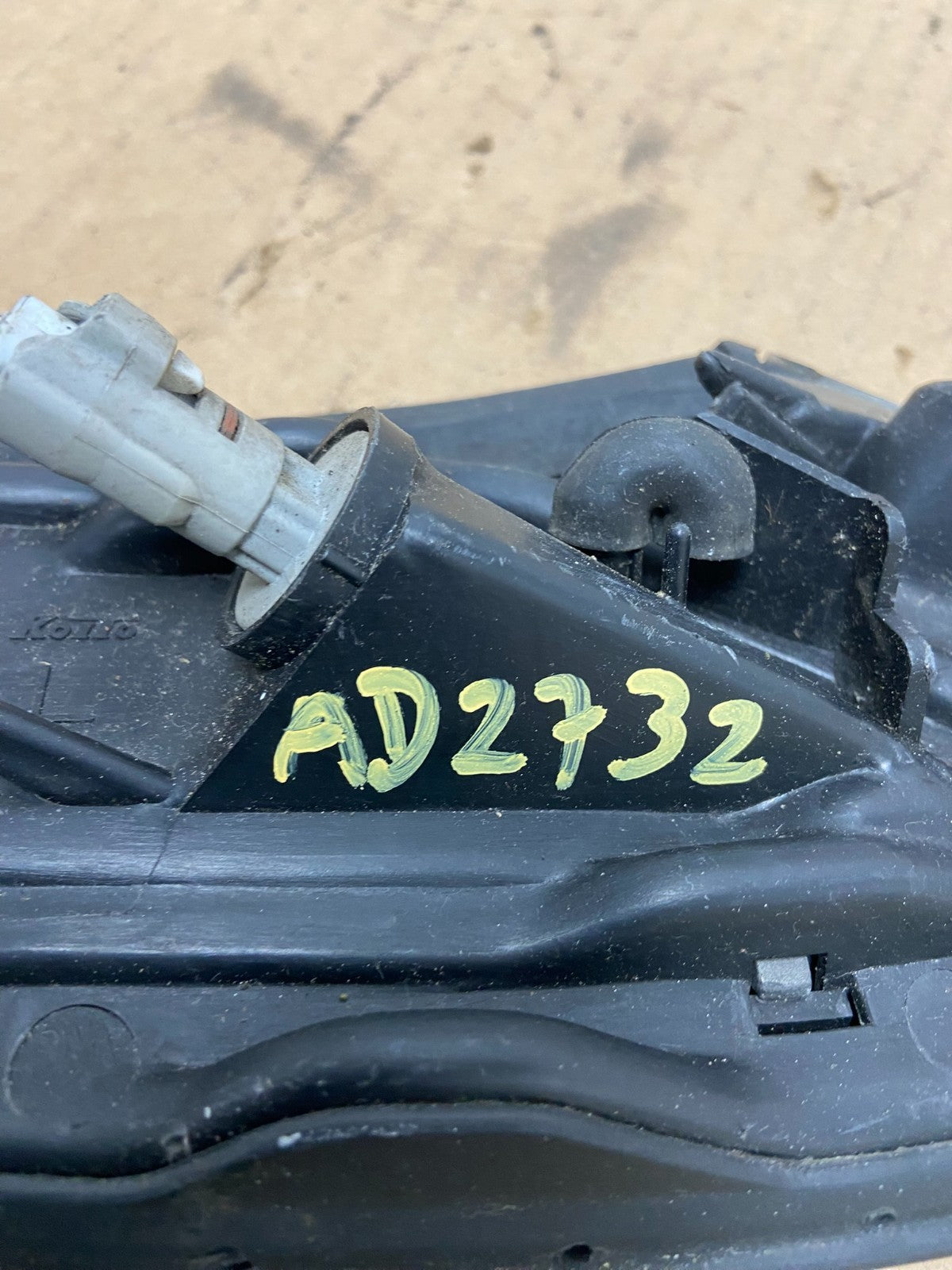 1990 - 1993 Toyota Celica Left Driver LH Front Turn Park Signal AD2732 DG7
