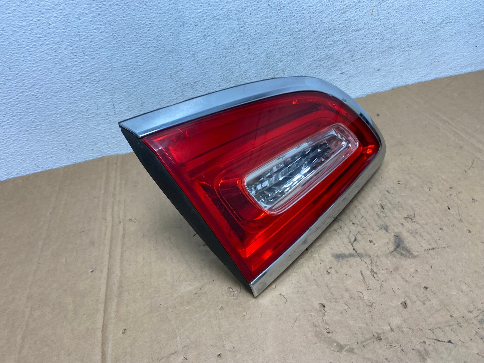 2013 to 2017 Buick Enclave Left Driver LH Inner Outer Tail Light AD2846 LK2