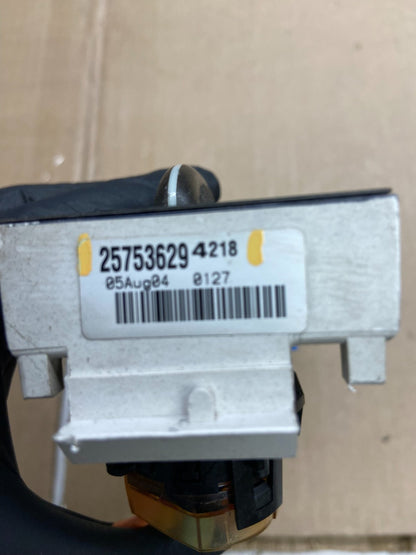2001 - 2007 GMC Chevrolet Express 1500 Climate Control A/C AB1844 DG4