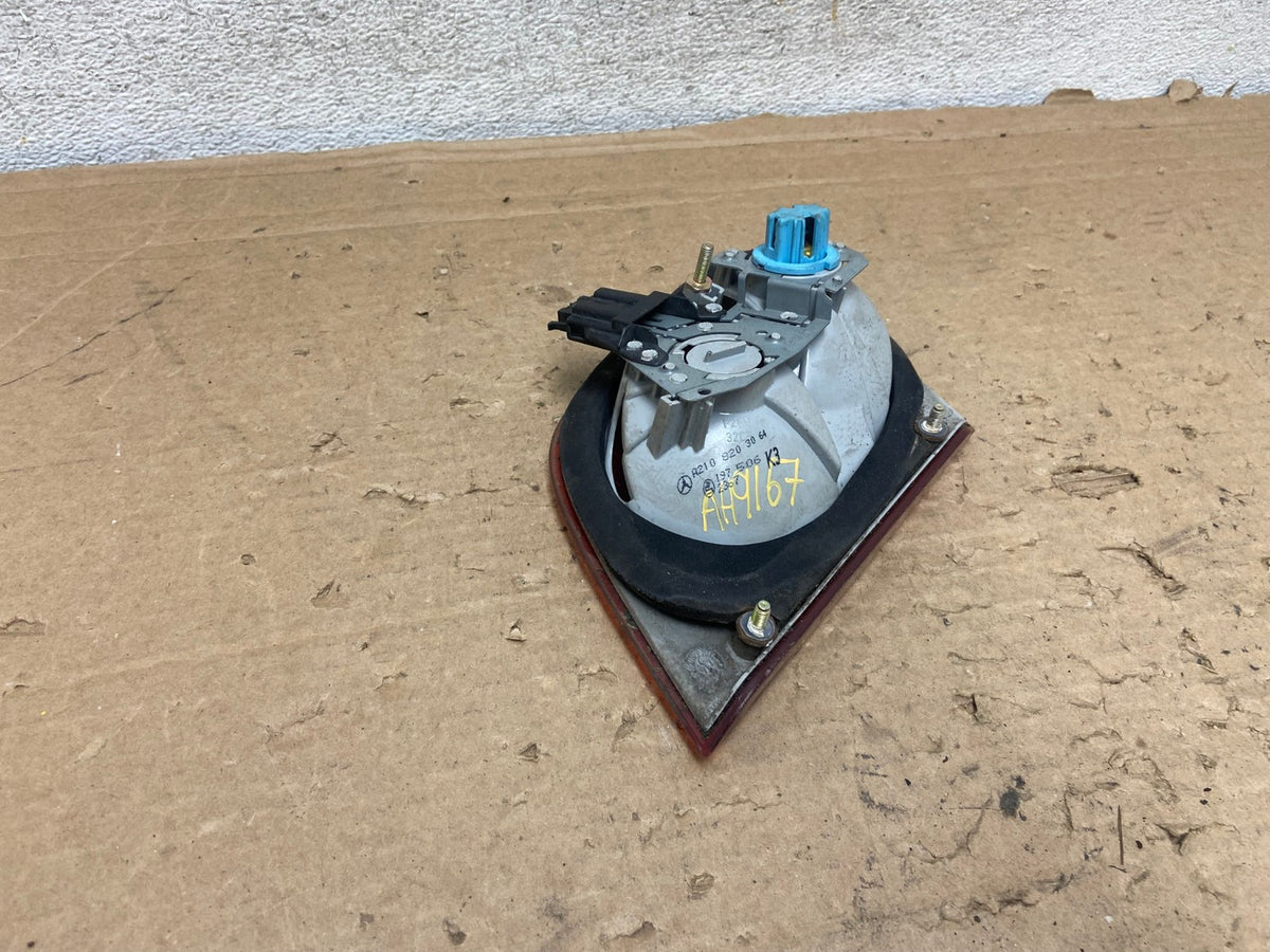 1996 - 1999 Mercedes-Benz E W210 E320 Right Passenger Inner Tail Light AH9167 LK4