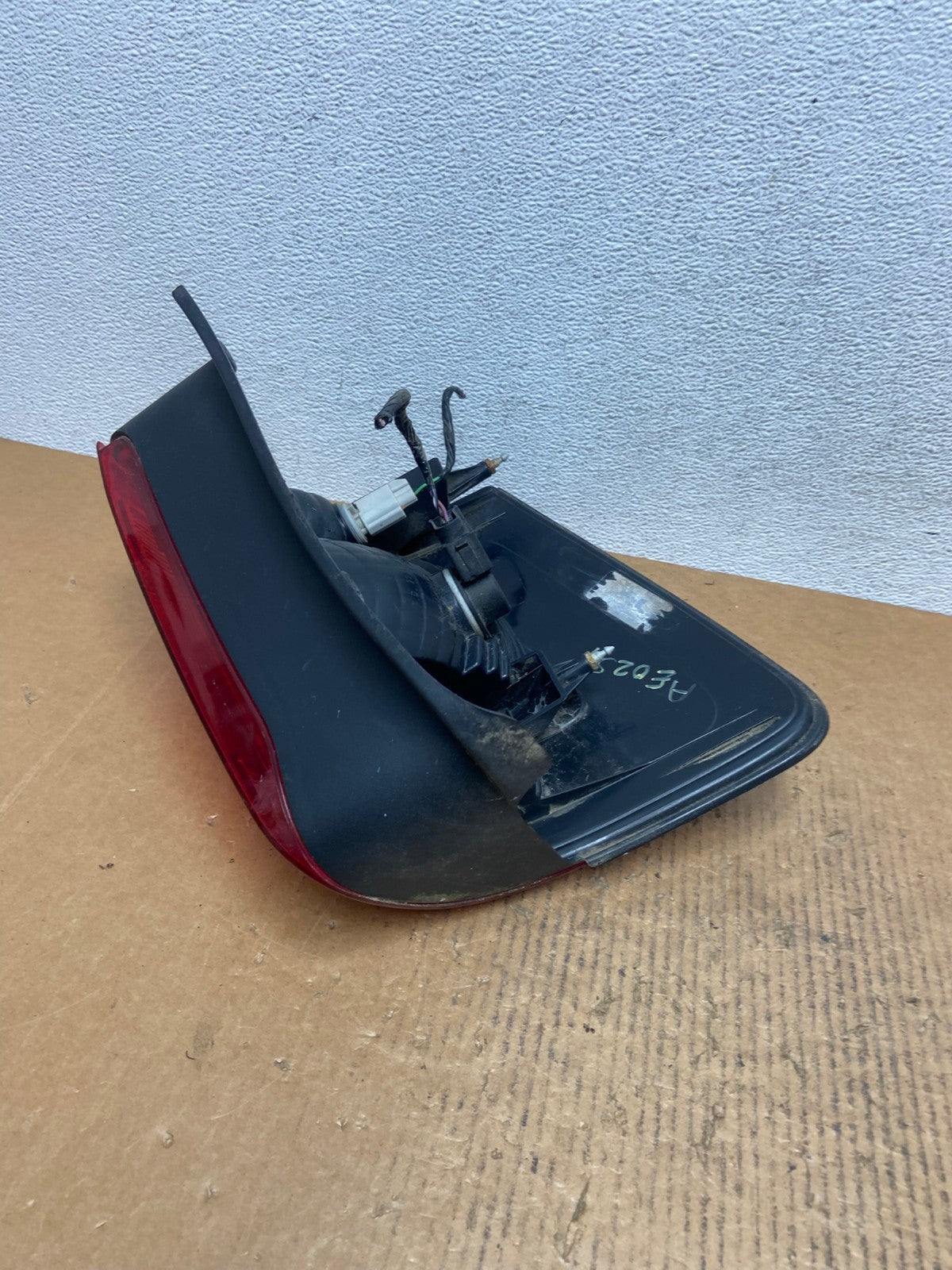 2008 to 2012 Ford Escape Right Passenger RH Side Tail Light AE0257 LK4