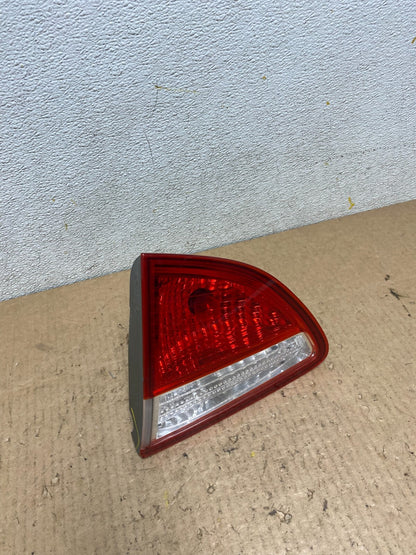 2007 to 2012 Hyundai Veracruz Right Passenger RH Inner Tail Light OEM L8700 DW2