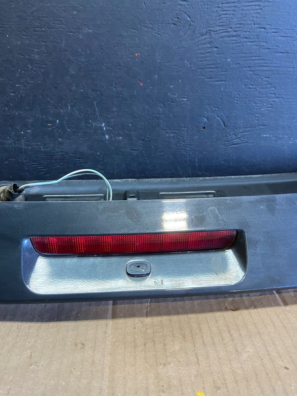 2009 to 2014 Volkswagen Routan Rear Spoiler OEM D3297 OEM6