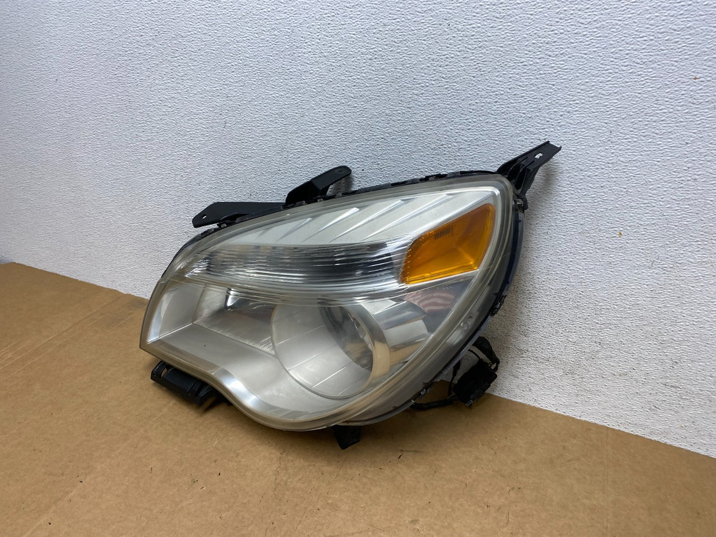 2010-2015 Chevrolet Equinox Halogen Headlight Left Driver LH Side AE3037 DW1
