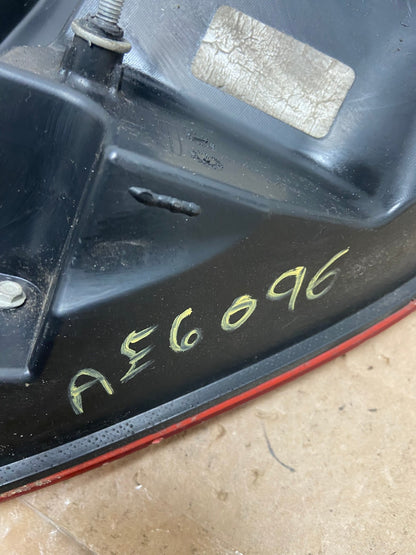 2013 2014 2015 2016 Lincoln Mks Left Driver LH Side Tail Light AE6096 LK7
