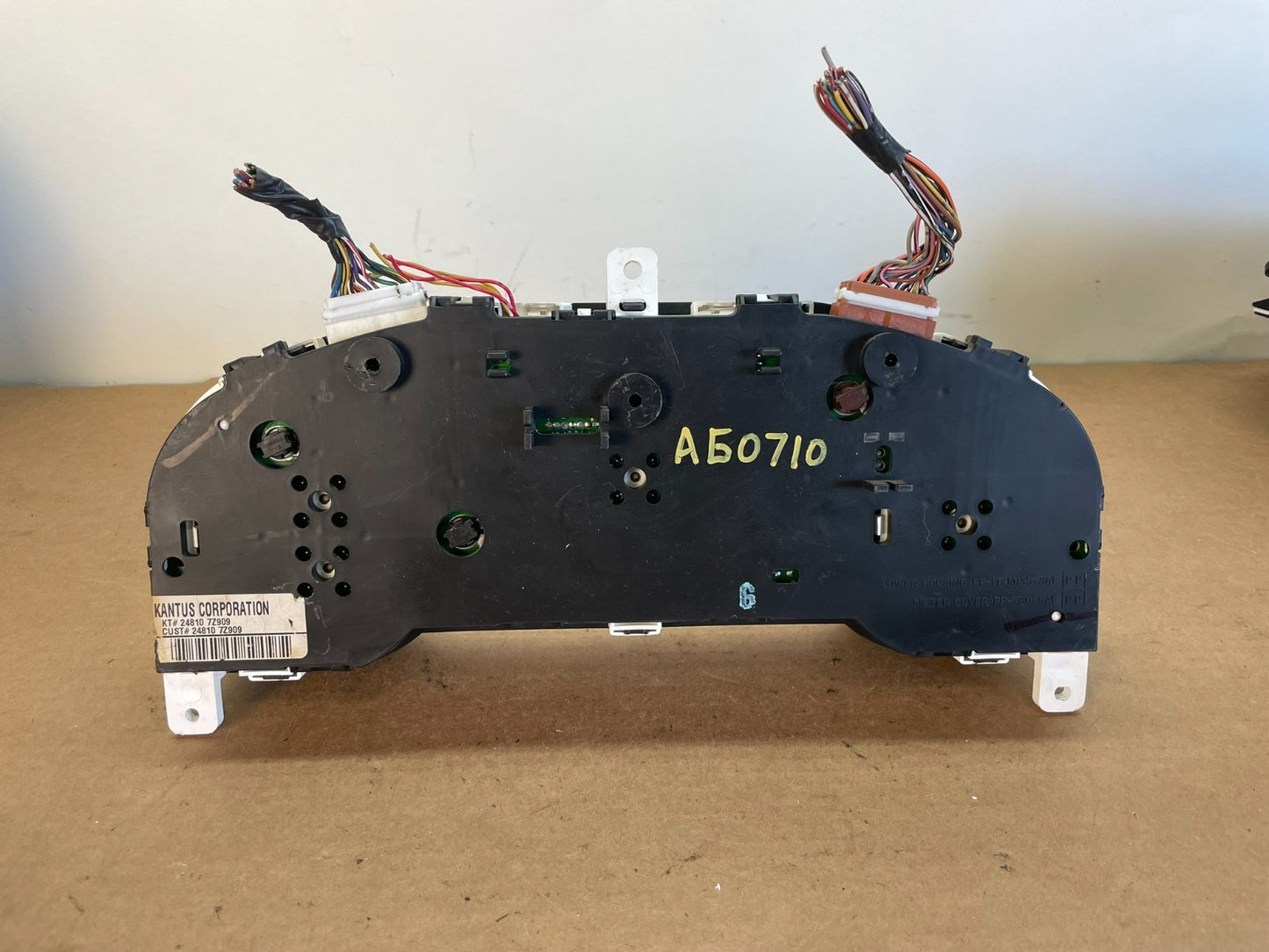 2002-2004 Nissan Pathfinder Xterra Cluster Speedometer Instrument AG0710 DG7