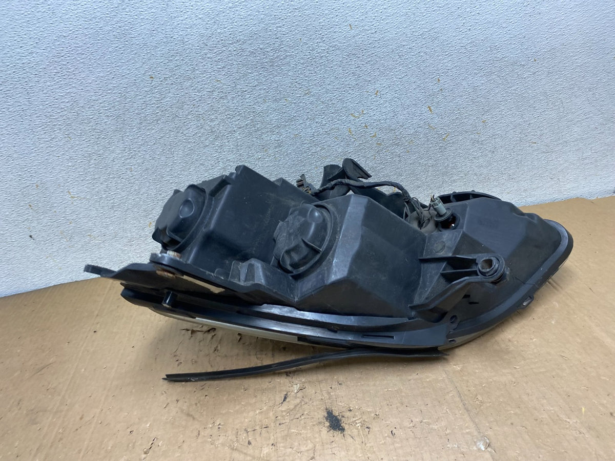 2007-2012 Gmc Acadia Halogen Headlight Right Passenger Side AI9222 LK8