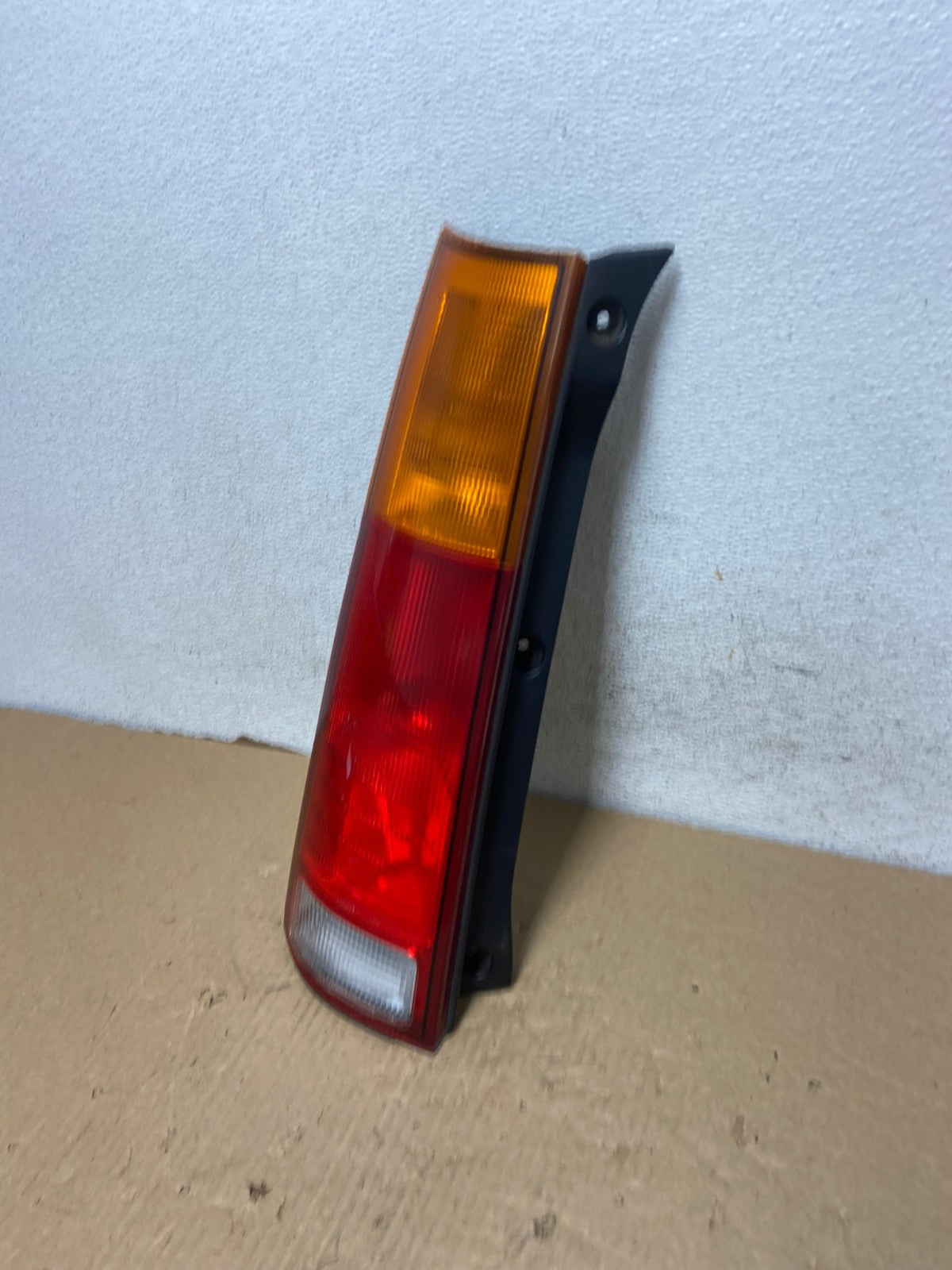 1997 1998 1999 2000 2001 Honda Crv Cr-v Left Driver Lh Tail Light AF7408 LK1